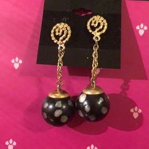 VTG DANGLE Pierced Earrings